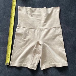 Shapewear shorts